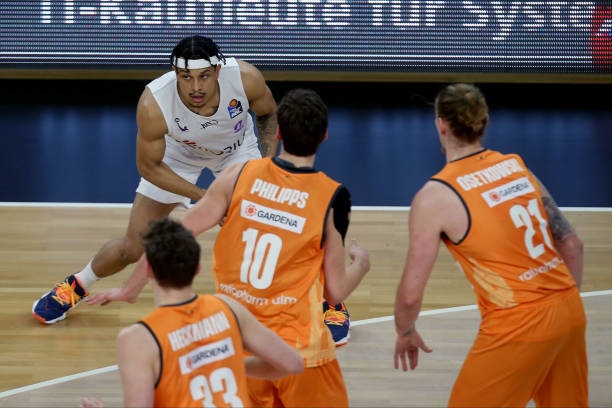 在一定程度 在一定程度