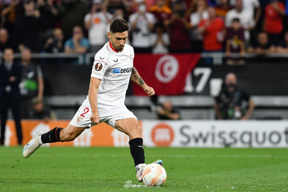 引发了足球 引发了足球